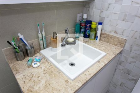 Apartamento à venda com 110m², 3 quartos e 2 vagasBanheiro da Suíte Master