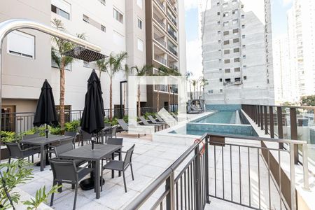 Apartamento à venda com 110m², 3 quartos e 2 vagasÁrea comum - Piscina