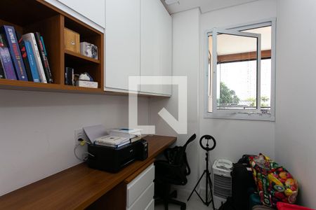 Apartamento à venda com 110m², 3 quartos e 2 vagasEscritório