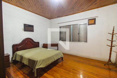 Quarto de casa para alugar com 1 quarto, 150m² em Vila Carmosina, São Paulo