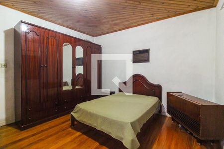 Quarto de casa para alugar com 1 quarto, 150m² em Vila Carmosina, São Paulo