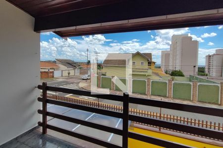 Casa à venda com 283m², 4 quartos e 2 vagasVaranda Quarto 3