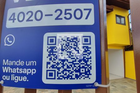 Casa à venda com 283m², 4 quartos e 2 vagasPLACA INSTALADA NA FACHADA