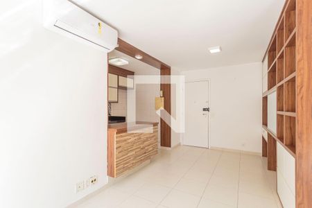 Sala de apartamento para alugar com 1 quarto, 47m² em Indianópolis, São Paulo