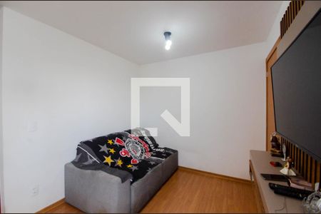 Sala de apartamento para alugar com 2 quartos, 38m² em Jardim Rosa de Franca, Guarulhos