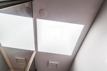 Casa de condomínio à venda com 380m², 3 quartos e 4 vagas Casa de condomínio à venda com 380m², 3 quartos e 4 vagasDetalhe