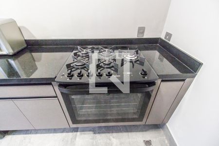 Casa de condomínio à venda com 380m², 3 quartos e 4 vagas Casa de condomínio à venda com 380m², 3 quartos e 4 vagasÁrea de Serviço