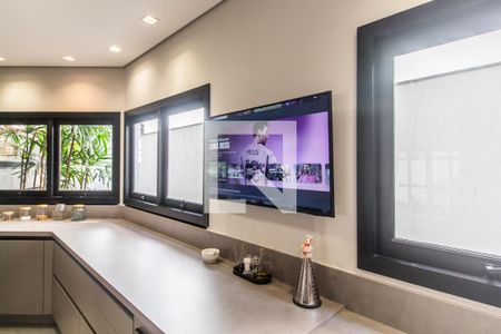 Casa de condomínio à venda com 380m², 3 quartos e 4 vagas Casa de condomínio à venda com 380m², 3 quartos e 4 vagasDetalhe da cozinha