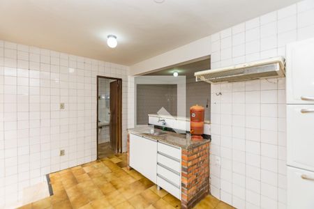 Casa para alugar com 656m², 3 quartos e 3 vagas Casa para alugar com 656m², 3 quartos e 3 vagasCozinha