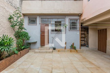 Casa para alugar com 656m², 3 quartos e 3 vagas Casa para alugar com 656m², 3 quartos e 3 vagasÁrea externa