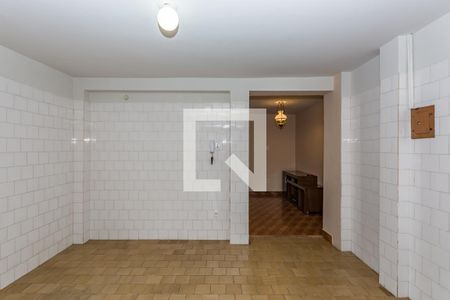 Casa para alugar com 656m², 3 quartos e 3 vagas Casa para alugar com 656m², 3 quartos e 3 vagasCopa