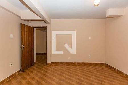 Casa para alugar com 656m², 3 quartos e 3 vagas Casa para alugar com 656m², 3 quartos e 3 vagasSala 2