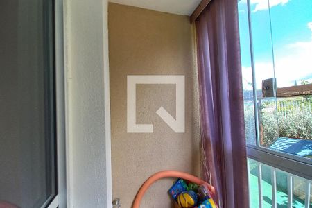 Varanda da sala de apartamento à venda com 3 quartos, 64m² em Jardim Ipaussurama, Campinas