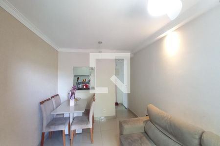 Sala de apartamento à venda com 3 quartos, 64m² em Jardim Ipaussurama, Campinas