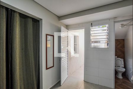 Casa à venda com 112m², 2 quartos e 2 vagasQuarto de Serviço