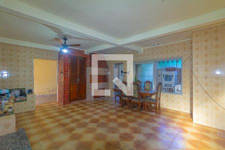 Casa à venda com 160m², 2 quartos e 4 vagasCozinha e varanda gourmet