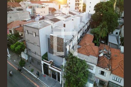 Casa à venda com 95m², 2 quartos e 1 vaga