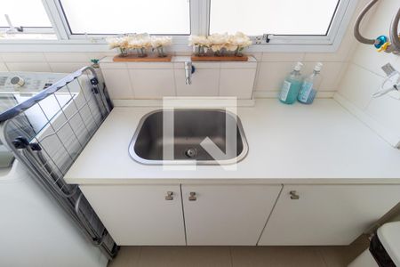 Apartamento à venda com 156m², 3 quartos e 3 vagasDetalhe - Área de Serviço