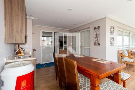 Apartamento à venda com 156m², 3 quartos e 3 vagasVaranda