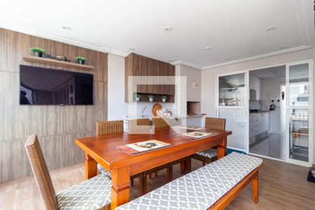 Apartamento à venda com 156m², 3 quartos e 3 vagasVaranda