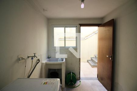 Casa à venda com 165m², 3 quartos e 2 vagasÁrea de Serviço