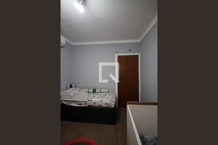 Casa à venda com 165m², 3 quartos e 2 vagasQuarto 3