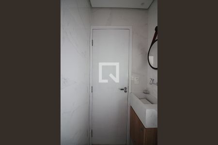 Casa à venda com 165m², 3 quartos e 2 vagasBanheiro Social 2