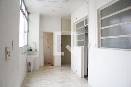 Apartamento à venda com 243m², 3 quartos e 2 vagasÁrea de Serviço