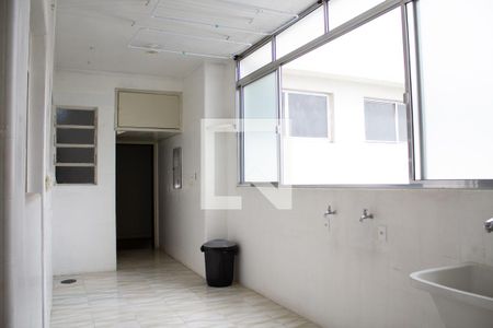 Apartamento à venda com 243m², 3 quartos e 2 vagasÁrea de Serviço