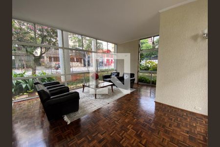 Apartamento à venda com 243m², 3 quartos e 2 vagasHall social