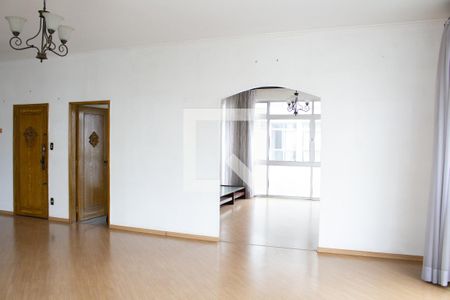 Apartamento à venda com 243m², 3 quartos e 2 vagasSala