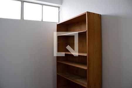 Apartamento à venda com 243m², 3 quartos e 2 vagasQuarto de Serviço