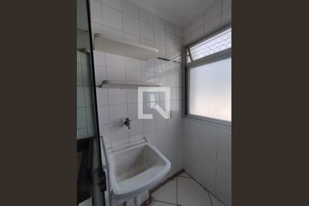 Apartamento para alugar com 60m², 3 quartos e 1 vagaÁrea de serviço