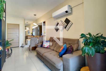 Apartamento para alugar com 72m², 2 quartos e 2 vagasSala