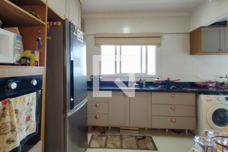 Apartamento para alugar com 72m², 2 quartos e 2 vagasCozinha