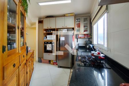 Apartamento para alugar com 72m², 2 quartos e 2 vagasCozinha