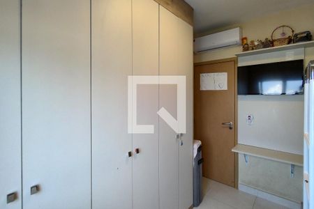 Apartamento para alugar com 72m², 2 quartos e 2 vagasQuarto