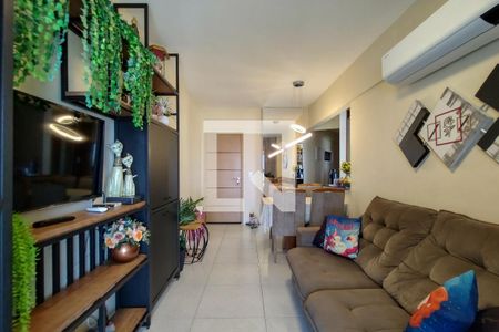 Sala de apartamento para alugar com 2 quartos, 72m² em Vila Caiçara, Praia Grande