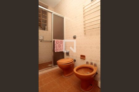 Casa à venda com 260m², 3 quartos e 1 vagaBanheiro