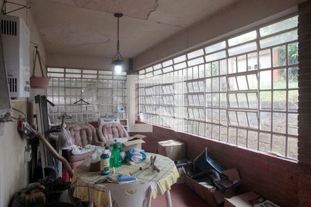 Casa à venda com 260m², 3 quartos e 1 vagaÁrea de Serviço