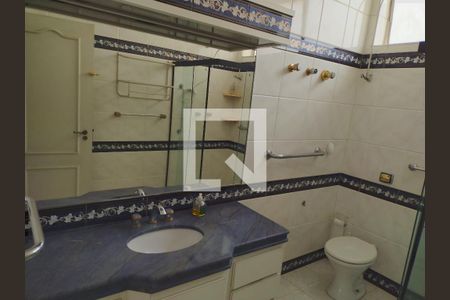 Apartamento à venda com 243m², 3 quartos e 2 vagasBanheiro do Quarto 4