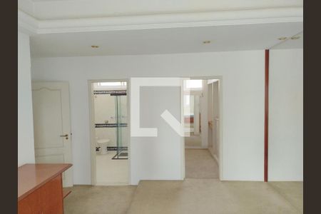 Apartamento à venda com 243m², 3 quartos e 2 vagasQuarto 4