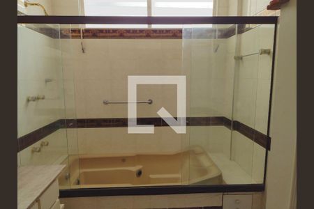 Apartamento à venda com 243m², 3 quartos e 2 vagasBanheiro