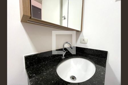 Apartamento à venda com 29m², 1 quarto e sem vagaBanheiro 