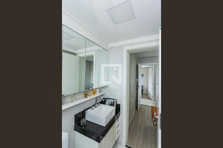 Apartamento à venda com 117m², 3 quartos e 2 vagasBanheiro suite 3