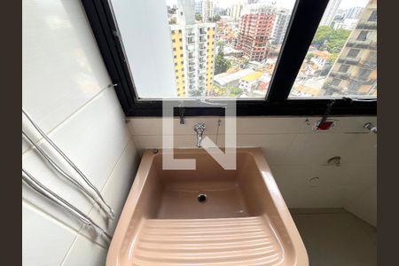 Apartamento à venda com 83m², 3 quartos e 1 vaga Apartamento à venda com 83m², 3 quartos e 1 vagaÁrea de Serviço