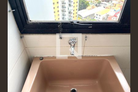 Apartamento à venda com 83m², 3 quartos e 1 vaga Apartamento à venda com 83m², 3 quartos e 1 vagaÁrea de Serviço