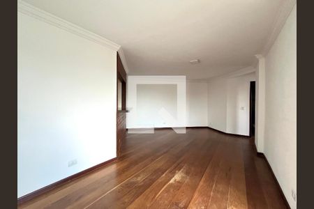 Apartamento à venda com 83m², 3 quartos e 1 vaga Apartamento à venda com 83m², 3 quartos e 1 vagaSala