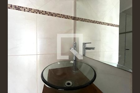 Apartamento à venda com 83m², 3 quartos e 1 vaga Apartamento à venda com 83m², 3 quartos e 1 vagaBanheiro