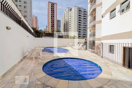 Apartamento à venda com 83m², 3 quartos e 1 vaga Apartamento à venda com 83m², 3 quartos e 1 vagaÁrea comum - Piscina
